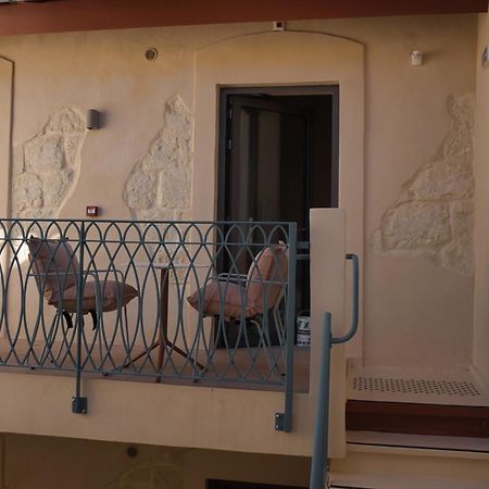 Villa Chiesa Maison Hoteliere Le Grau-du-Roi Luaran gambar