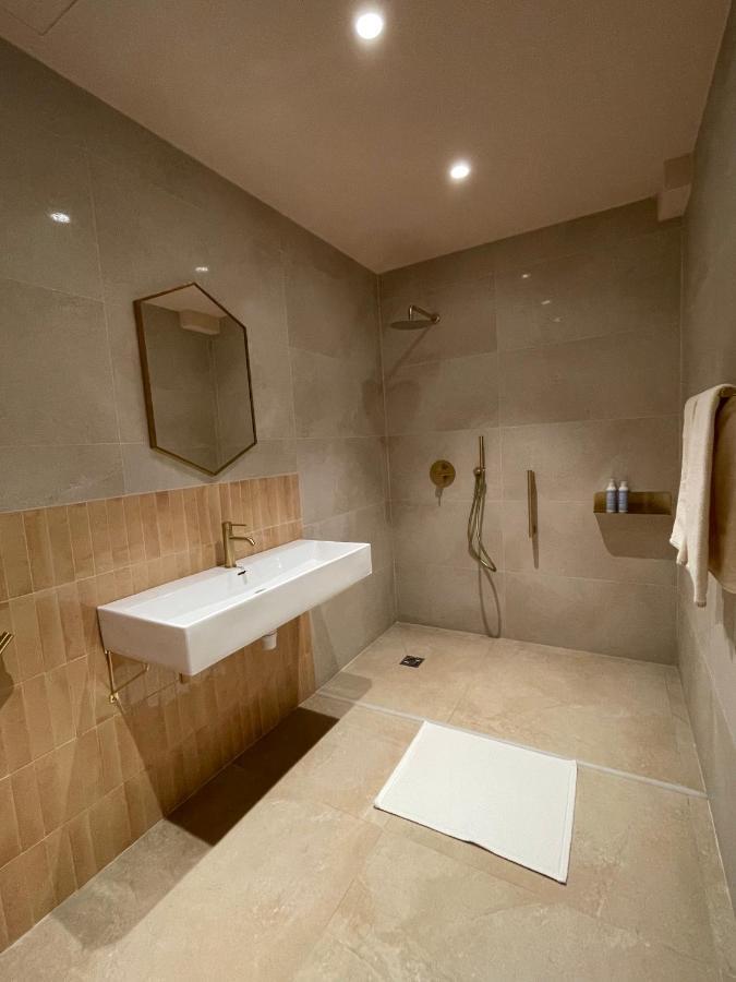 Villa Chiesa Maison Hoteliere Le Grau-du-Roi Luaran gambar