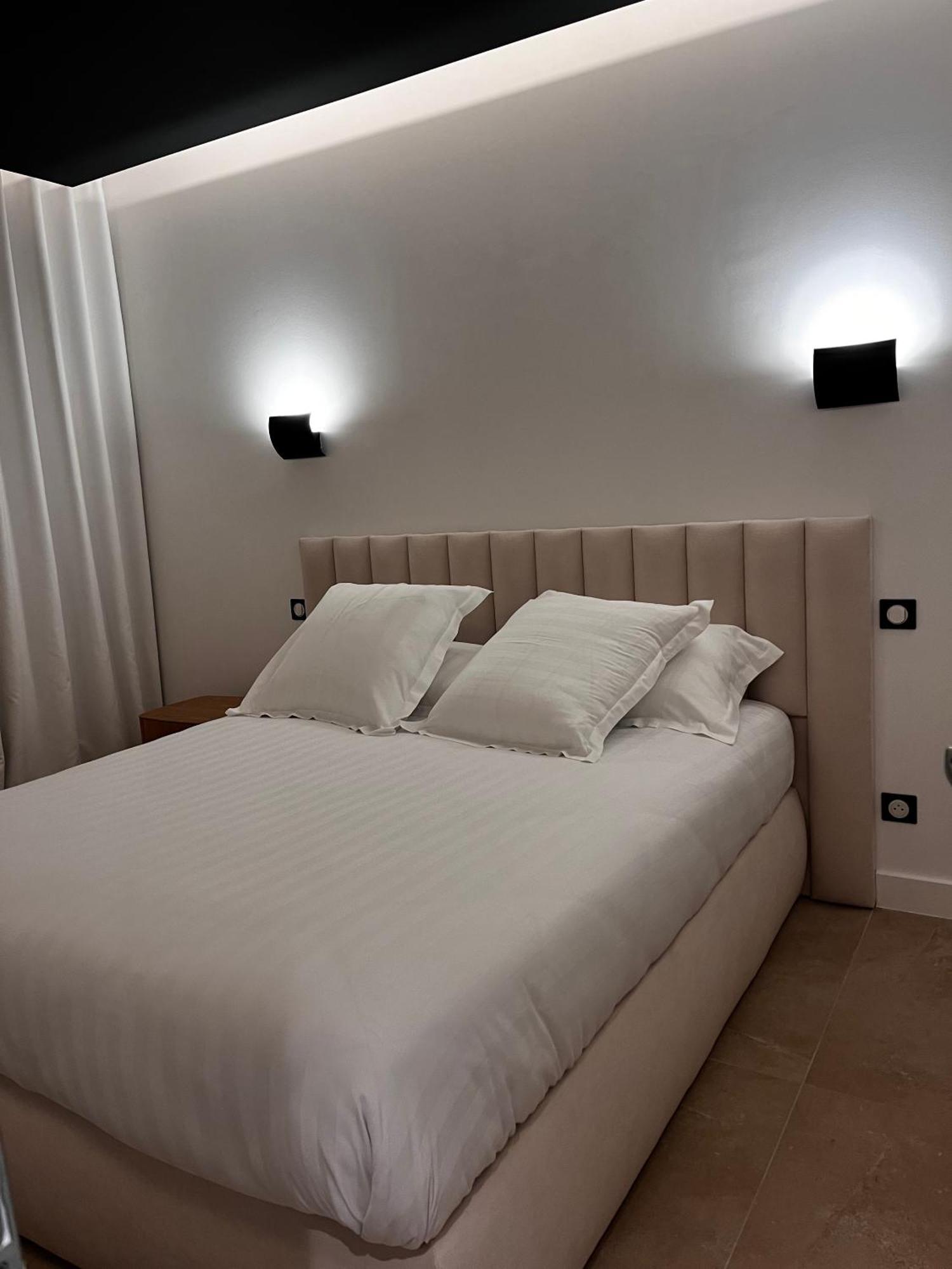 Villa Chiesa Maison Hoteliere Le Grau-du-Roi Luaran gambar